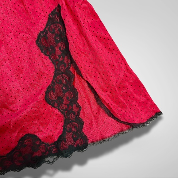 NWT Vintage 70s / 80s Vanity Fair Polka Dot Lace Slip Skirt - Picture 2 of 4